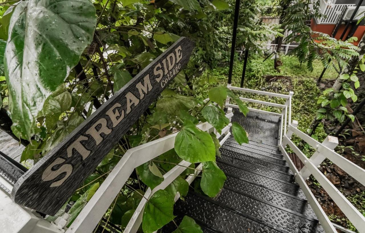 Iron Bridge Cove Villa Meppādi Buitenkant foto